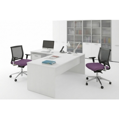 First Ahşap Ayaklı Ofis Masası